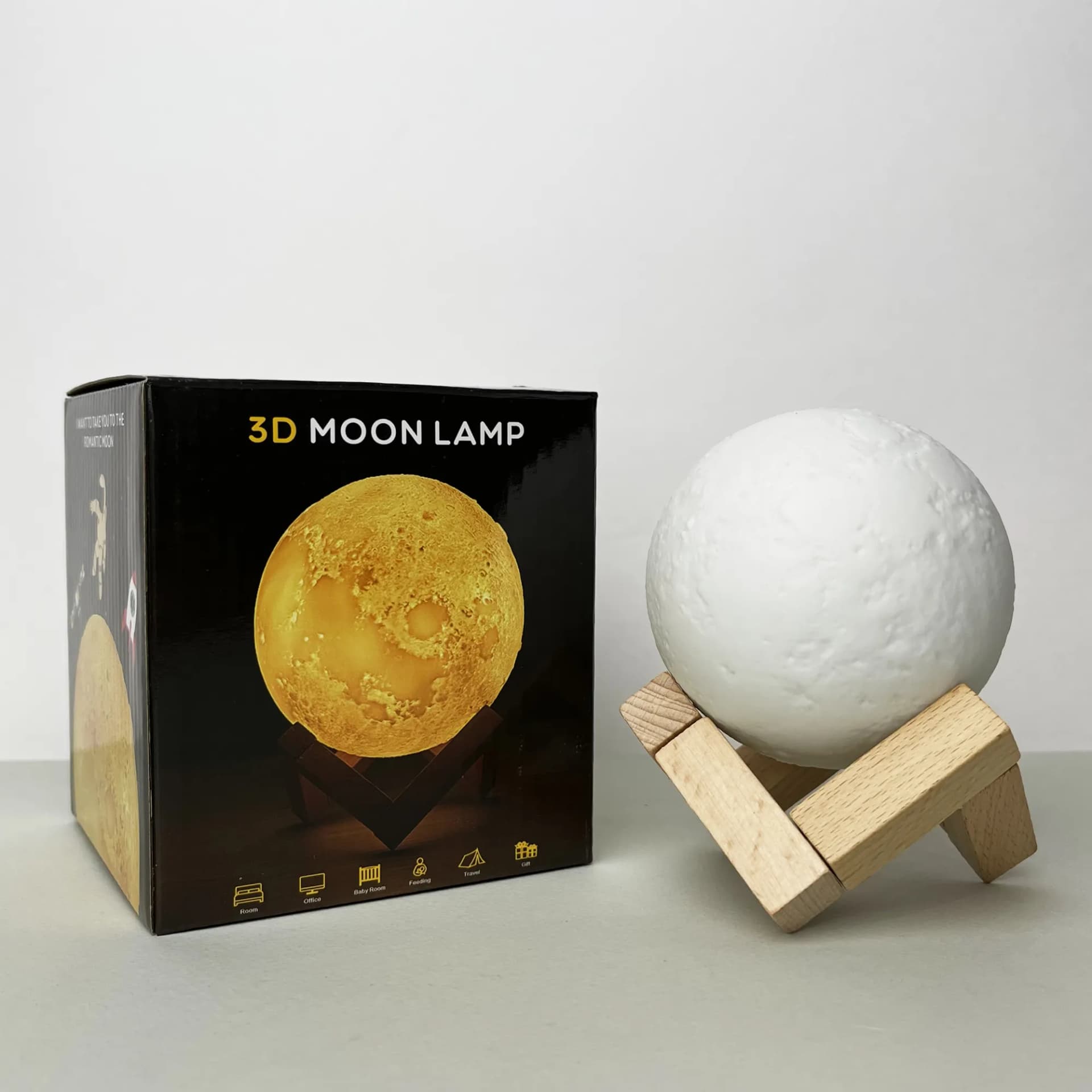 Світильник настільний Місяць 3D RGB 8 см + пульт - зображення 1